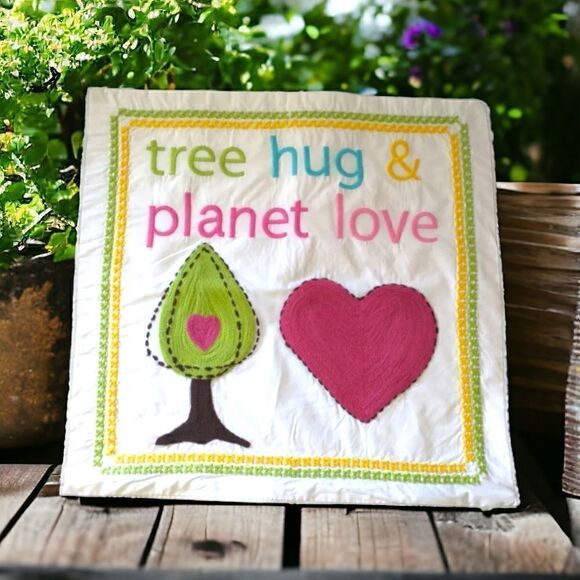 Pottery Barn Teen Pillow Cover Love Hug Planet Tree Embroidered Organic Cotton. - Picture 1 of 16